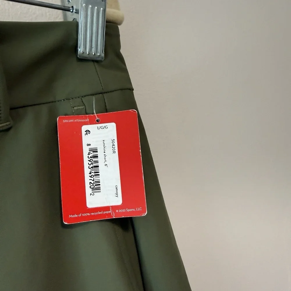Spanx NWT Green Sunshine 6 Inch Performance Stretch Shorts Size Large